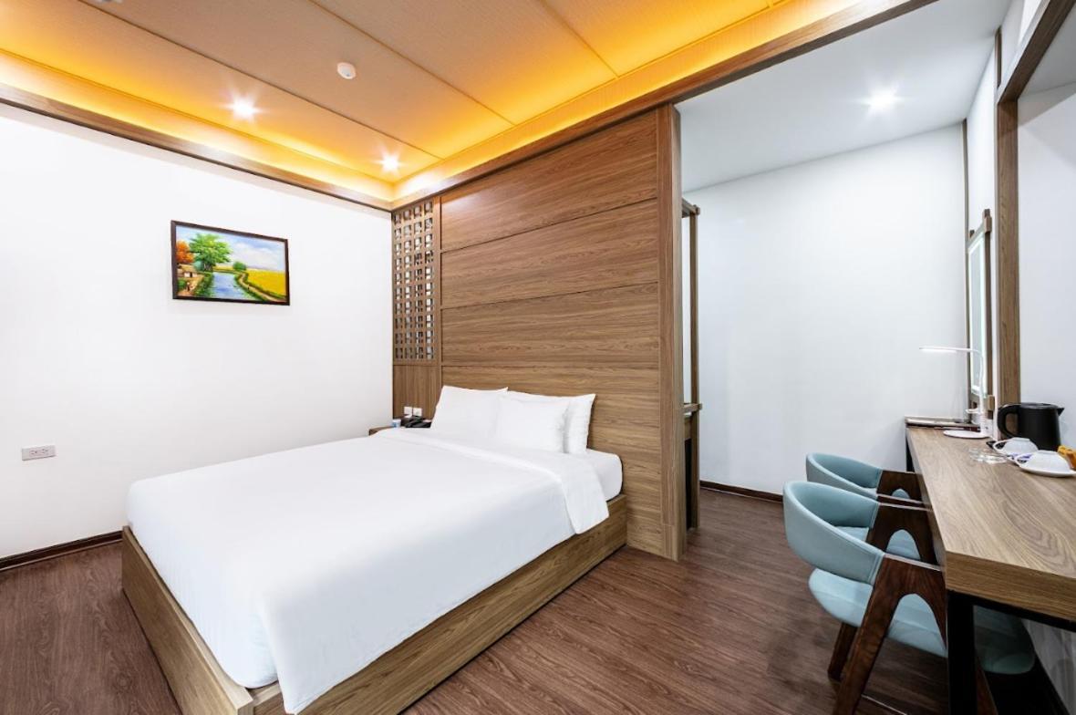 A25 Hotel - 21 Nghia Tan Hanoi Exterior photo